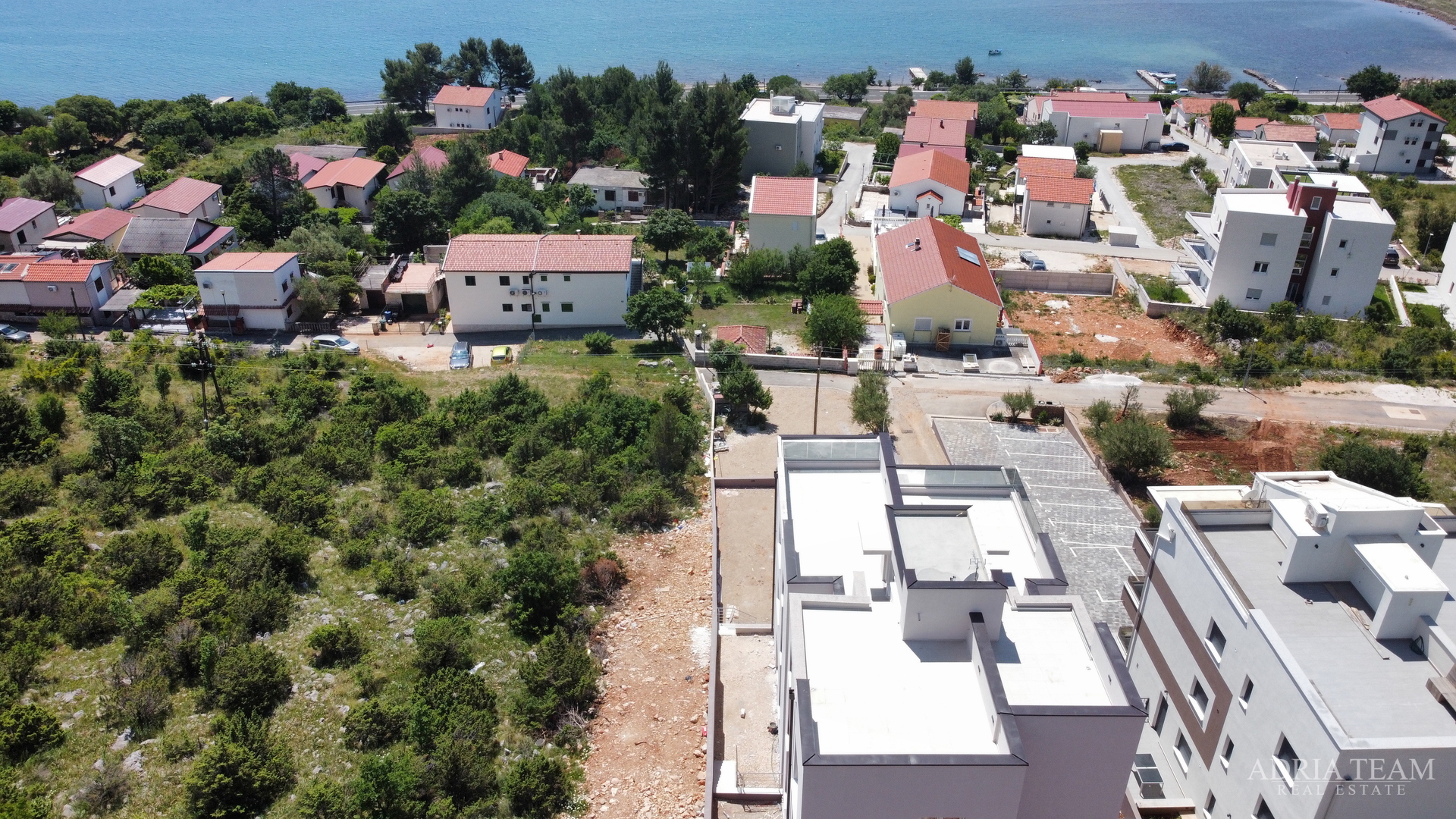 APARTMENTS IN NEW BUILDING 200 m FROM THE SEA - SELINE