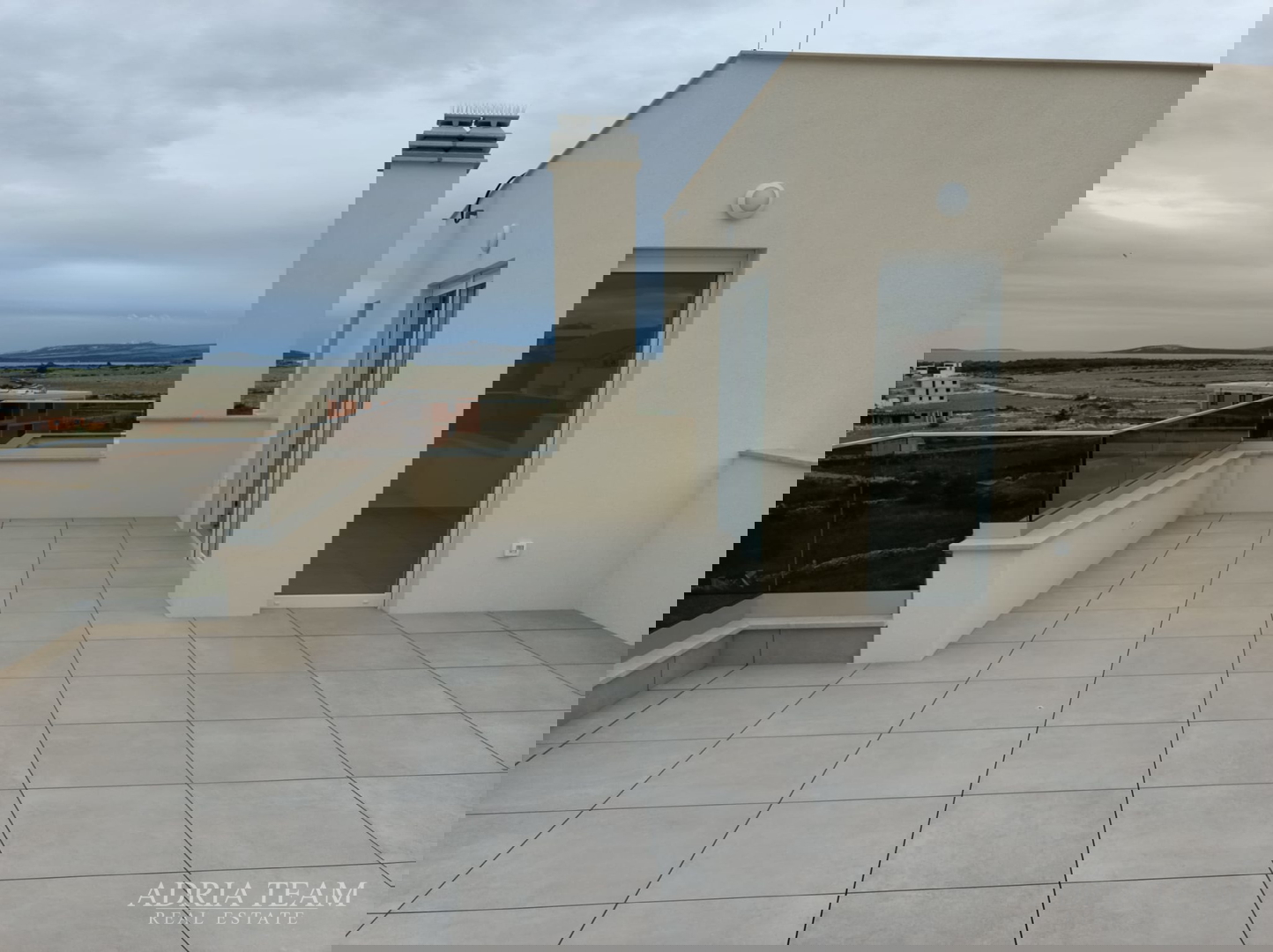 MEERBLICK-APARTMENTS, NEUBAU - POVLJANA, PAG