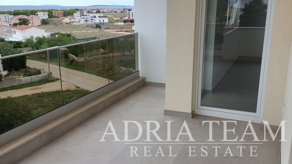 APARTMÁNY S VÝHLEDEM NA MOŘE, NOVOSTAVBA - POVLJANA, PAG