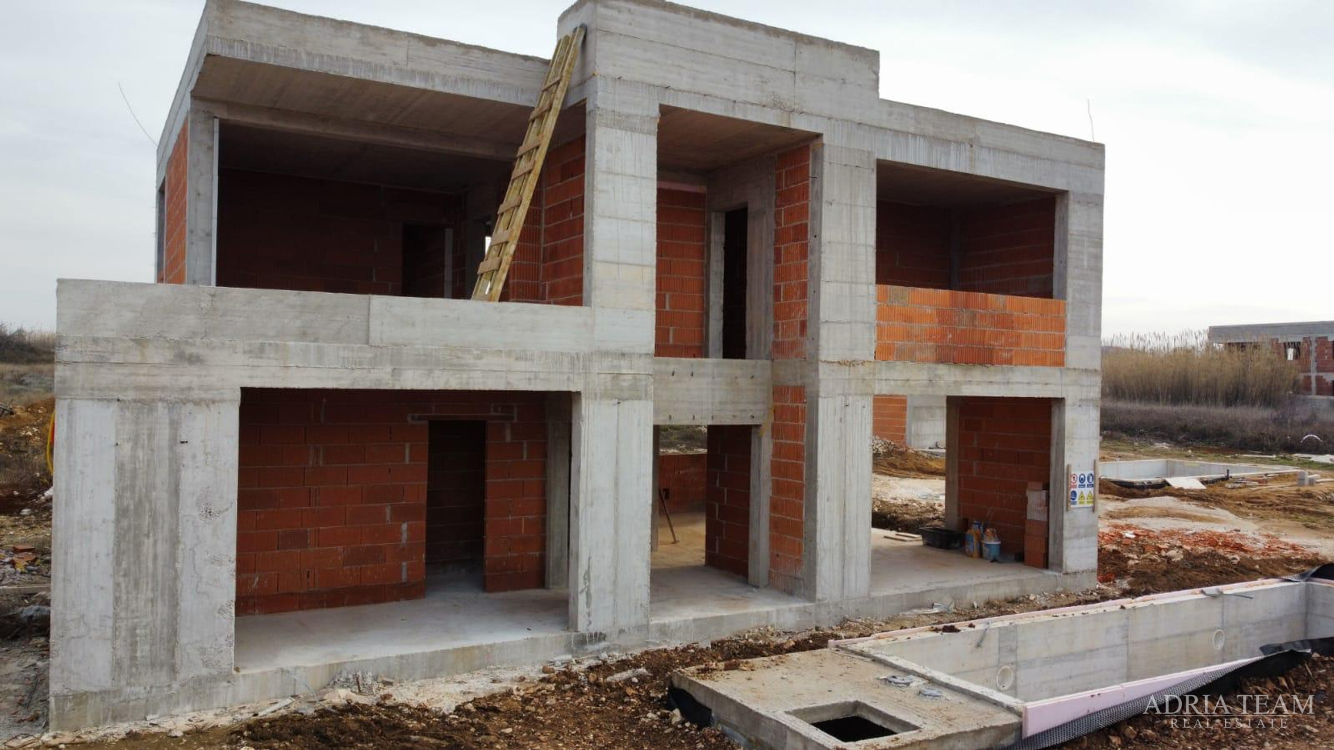 MODERN VILLA 150 m FROM THE SEA, NEW CONSTRUCTION - PRIVLAKA
