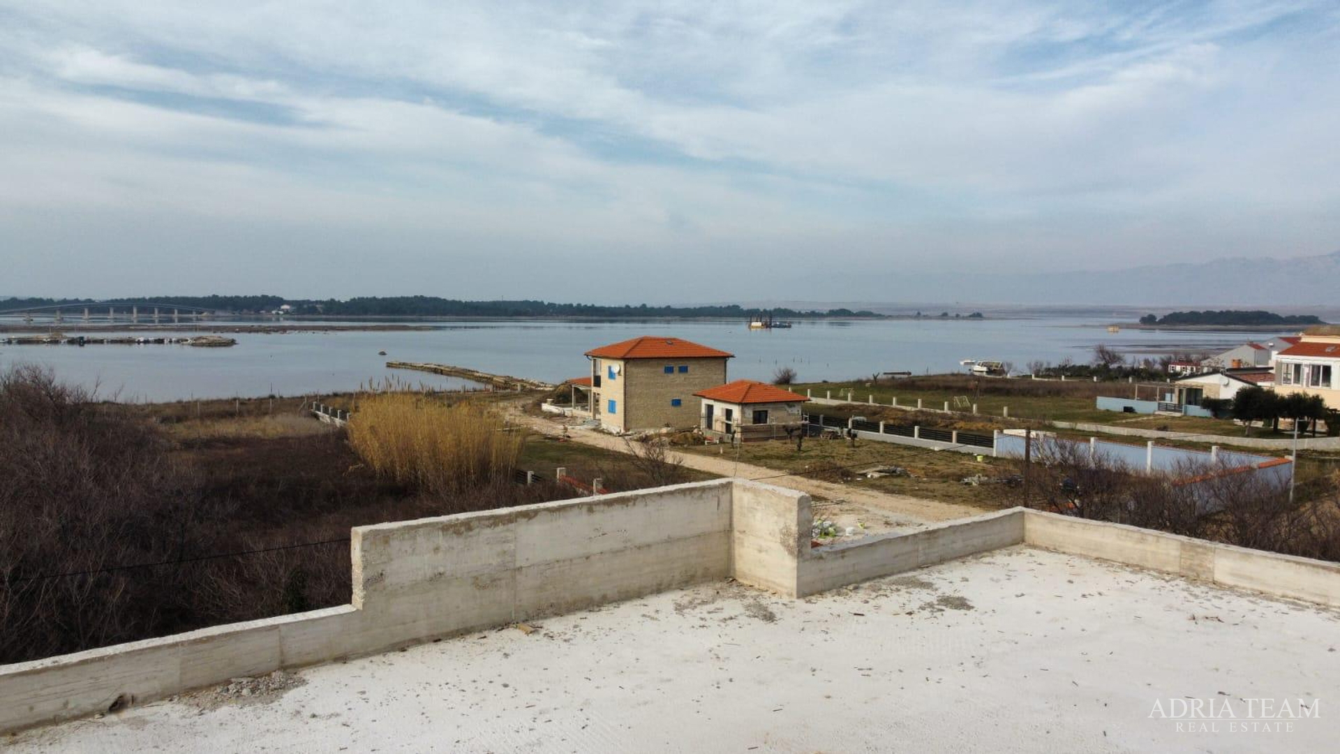 MODERN VILLA 150 m FROM THE SEA, NEW CONSTRUCTION - PRIVLAKA