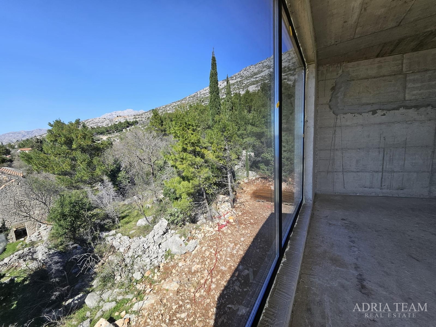 JEDINSTVENO NA TRŽIŠTU!! LUKSUZNA VILA S BAZENOM I OTVORENIM POGLEDOM NA MORE, STARIGRAD - PAKLENICA