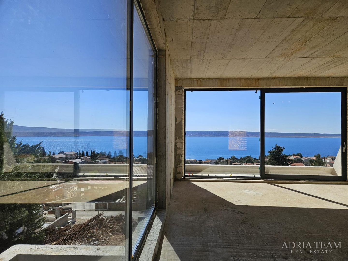 JEDINSTVENO NA TRŽIŠTU!! LUKSUZNA VILA S BAZENOM I OTVORENIM POGLEDOM NA MORE, STARIGRAD - PAKLENICA