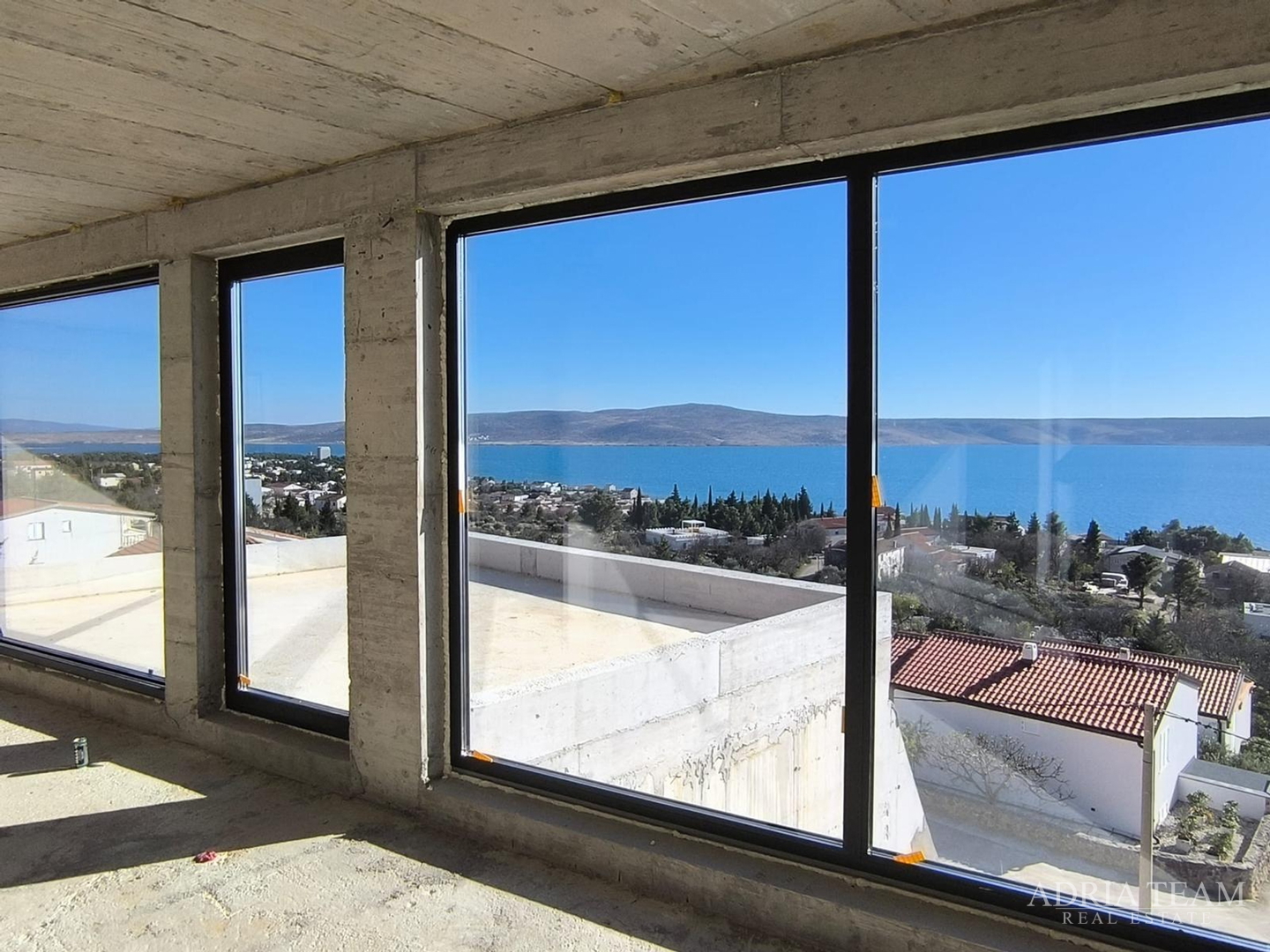 JEDINSTVENO NA TRŽIŠTU!! LUKSUZNA VILA S BAZENOM I OTVORENIM POGLEDOM NA MORE, STARIGRAD - PAKLENICA