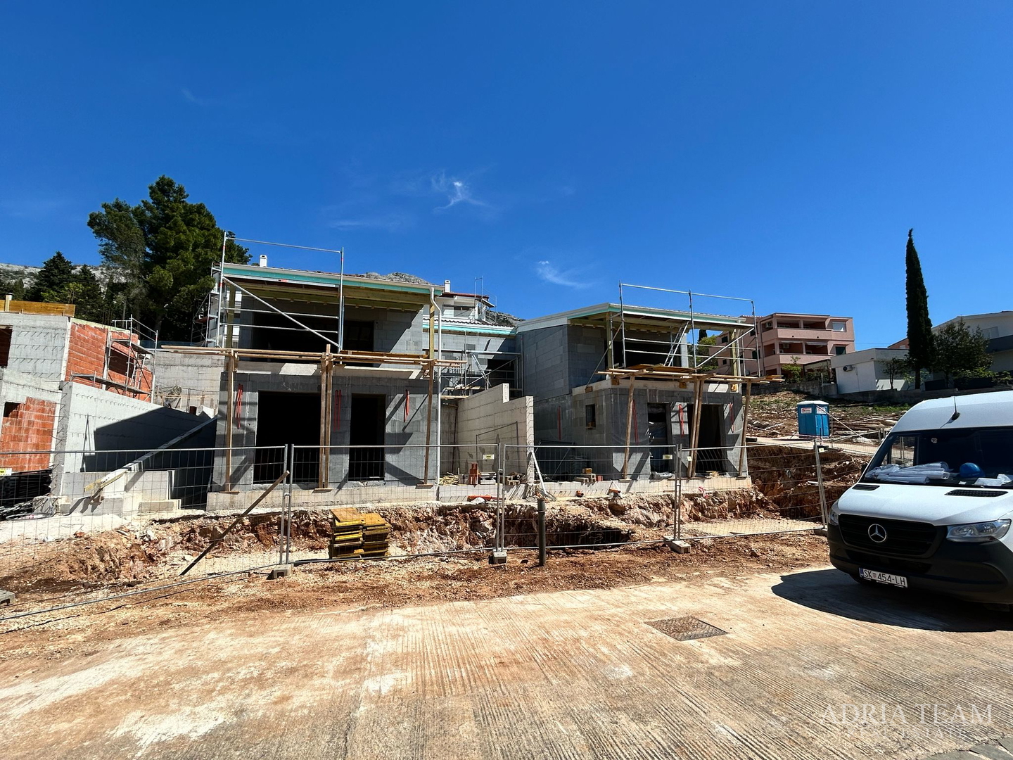 VILLA, 60 M FROM THE SEA, NEW CONSTRUCTION - OLD TOWN