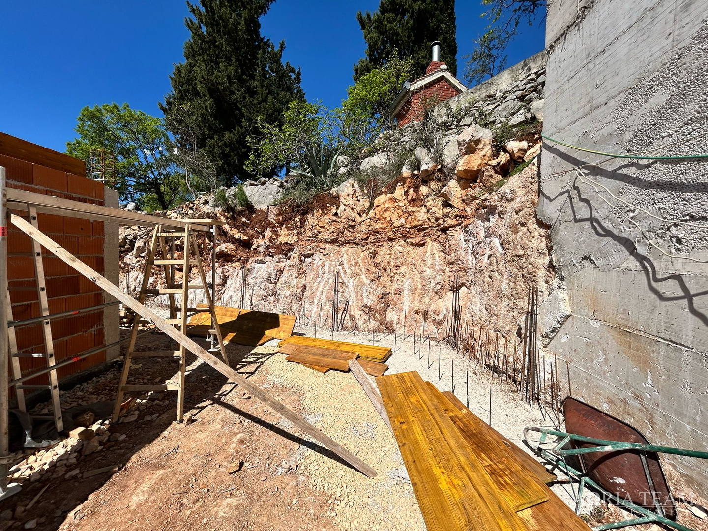 VILLA, 60 M FROM THE SEA, NEW CONSTRUCTION - OLD TOWN