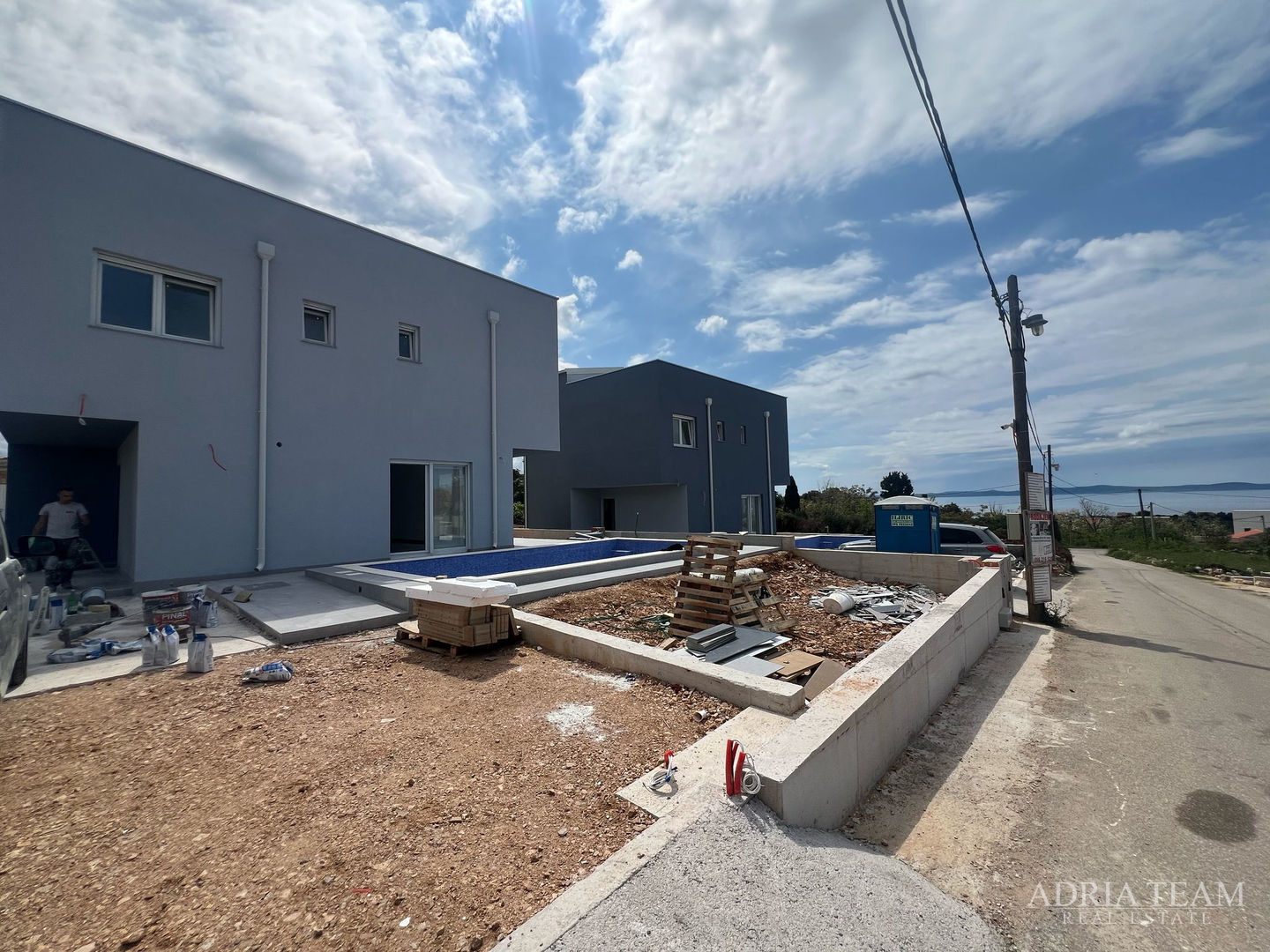 DVIJE KUĆE S BAZENOM - VIR