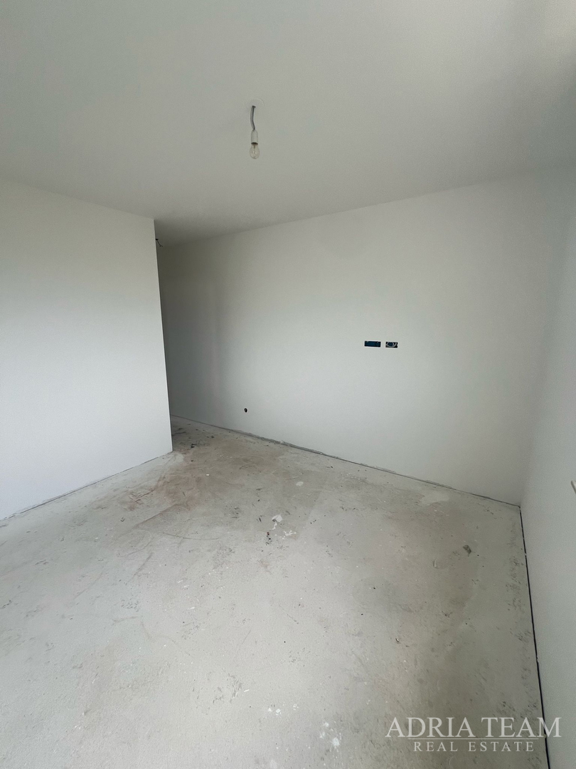 DVIJE KUĆE S BAZENOM - VIR