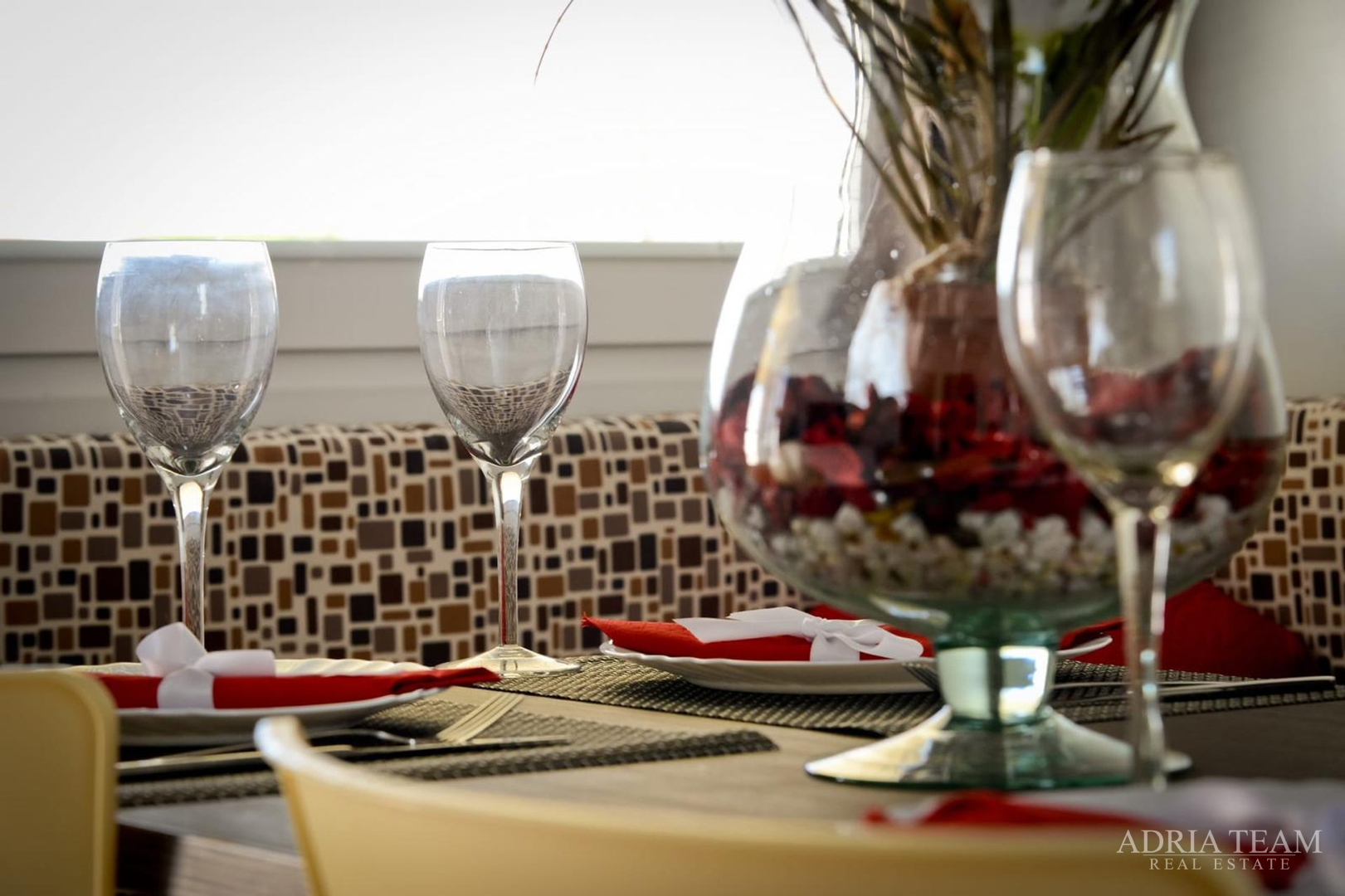 Apartment im Untergeschoss mit Pool und großem Garten - Privlaka