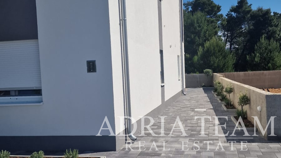 APARTMANI U STAMBENOJ ZGRADI, NOVOGRADNJA - VIR
