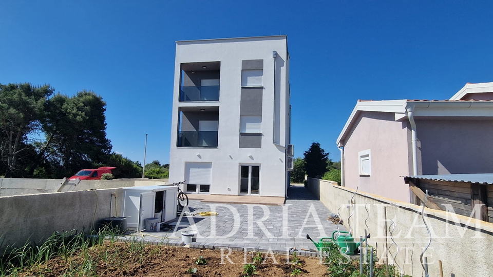 APARTMANI U STAMBENOJ ZGRADI, NOVOGRADNJA - VIR
