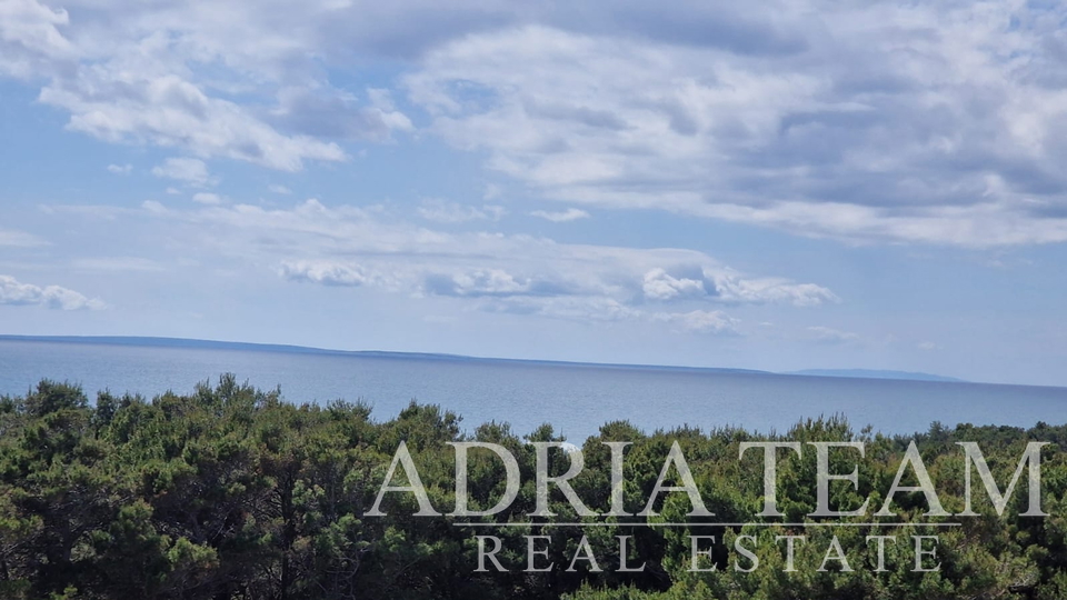 APARTMANI U STAMBENOJ ZGRADI U NOVOGRADNJI, 270 m OD MORA - POVLJANA, PAG