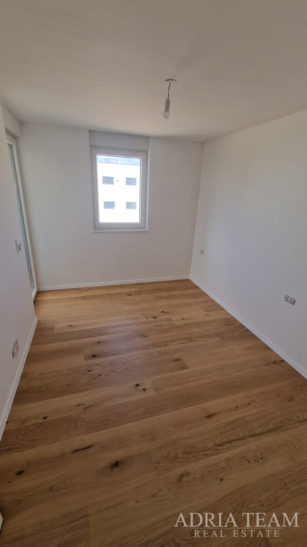 APARTMENTS IN A RESIDENTIAL BUILDING IN NEW CONSTRUCTION, 270 m FROM THE SEA - POVLJANA, PAG