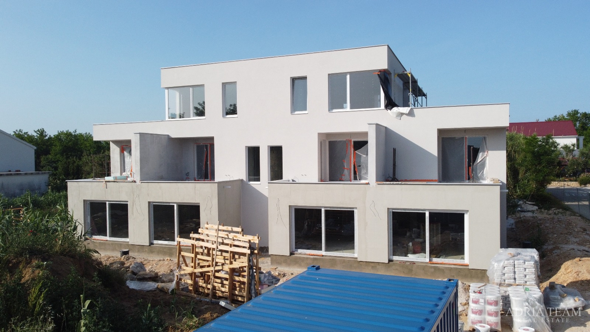 WOHNUNGEN MIT GARTEN IN EINEM WOHNGEBÄUDE, NEUBAU - PRIVLAKA