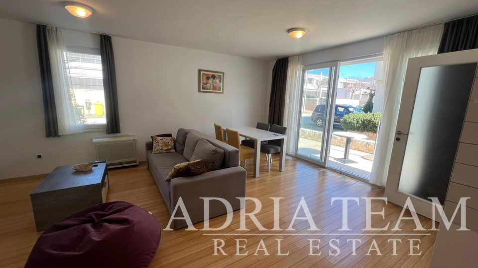 APARTMAN S DVIJE TERASE - PETRČANE
