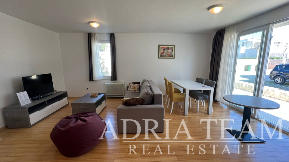 APARTMAN S DVIJE TERASE - PETRČANE