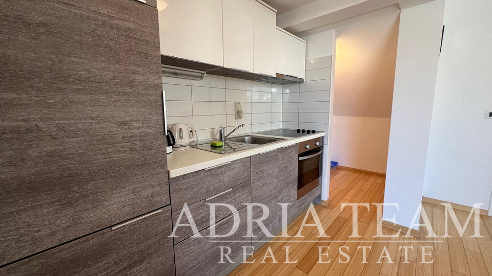 APARTMAN S DVIJE TERASE - PETRČANE