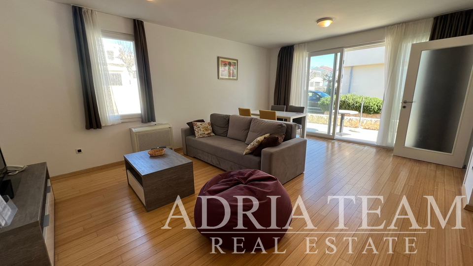 APARTMAN S DVIJE TERASE - PETRČANE