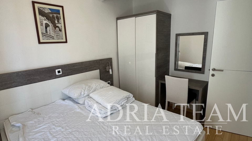 APARTMAN S DVIJE TERASE - PETRČANE