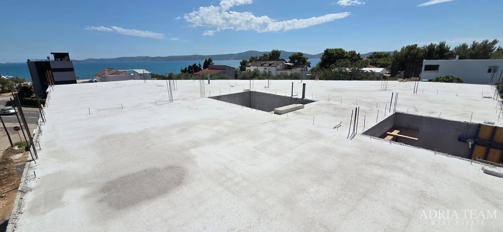 APARTMENTS IN NEW BUILDING WITH SEA VIEW AND FREE PARKING - SUKOŠAN