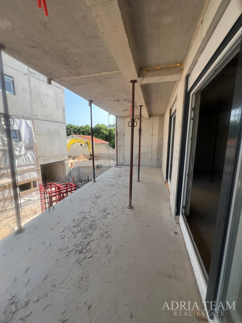 APARTMENTS IN NEW BUILDING WITH SEA VIEW AND FREE PARKING - SUKOŠAN