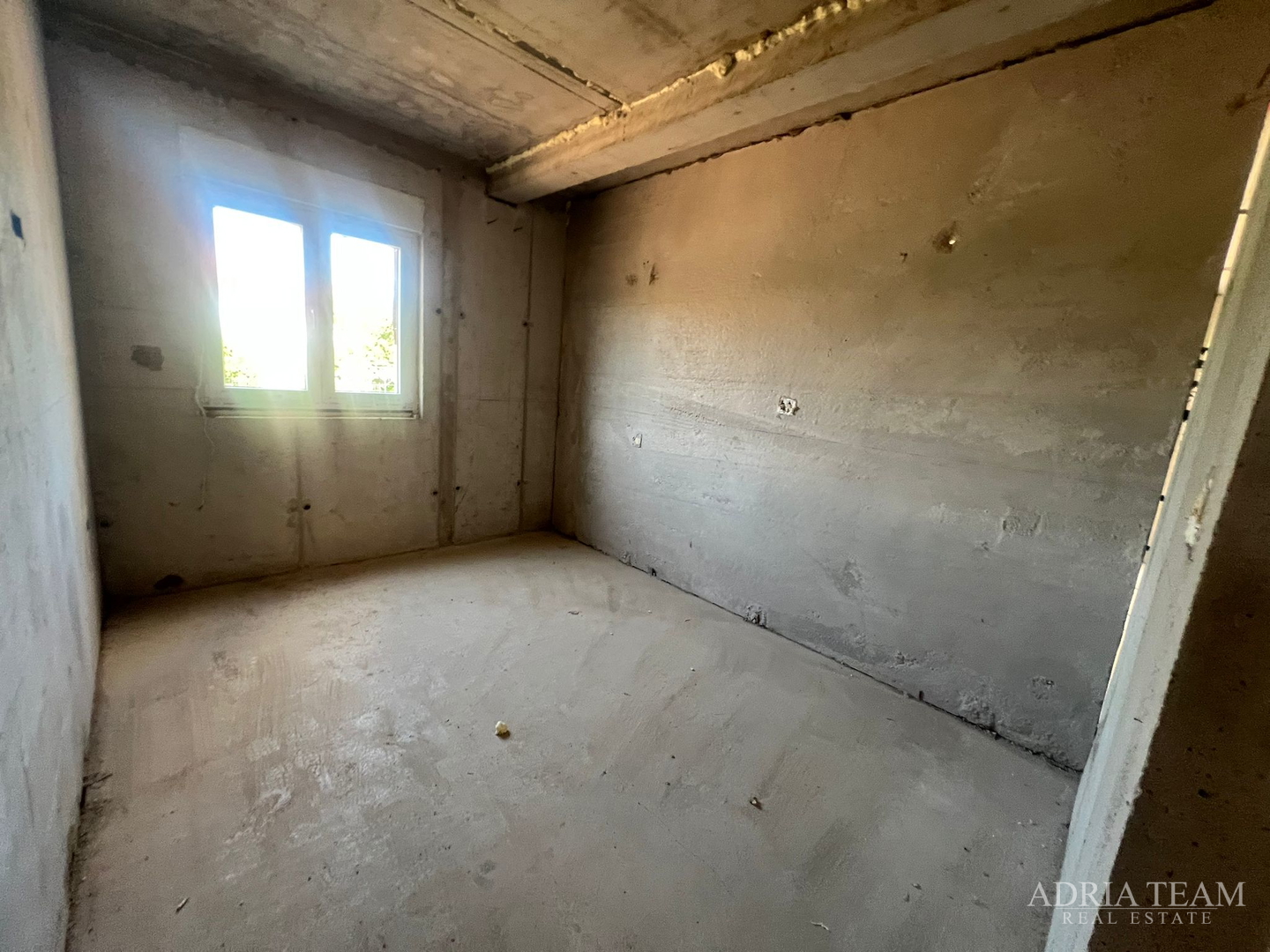 APARTMENTS IN NEW BUILDING WITH SEA VIEW AND FREE PARKING - SUKOŠAN