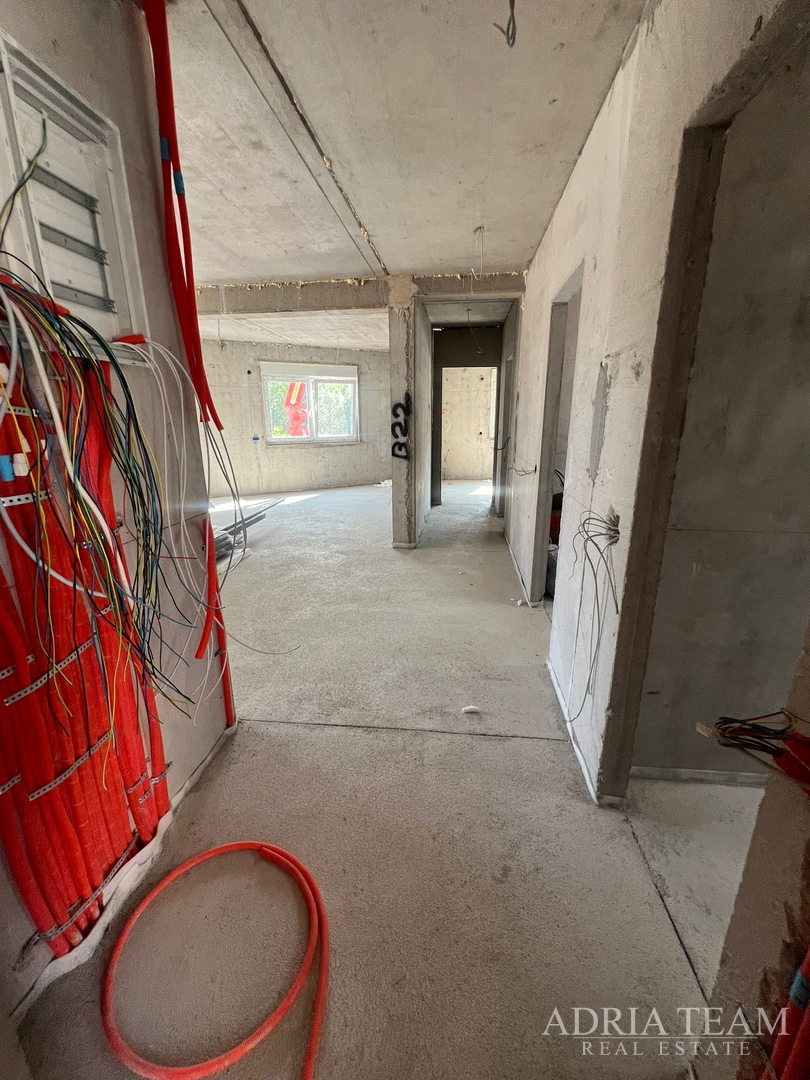 APARTMENTS IN NEW BUILDING WITH SEA VIEW AND FREE PARKING - SUKOŠAN