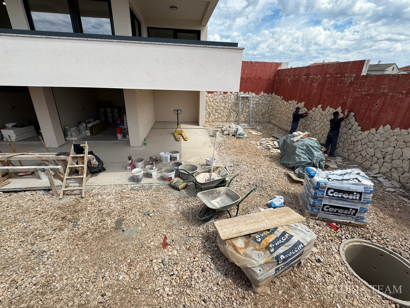 APARTMENTS IN A RESIDENTIAL BUILDING WITH ELEVATOR, NEW CONSTRUCTION - POVLJANA, PAG