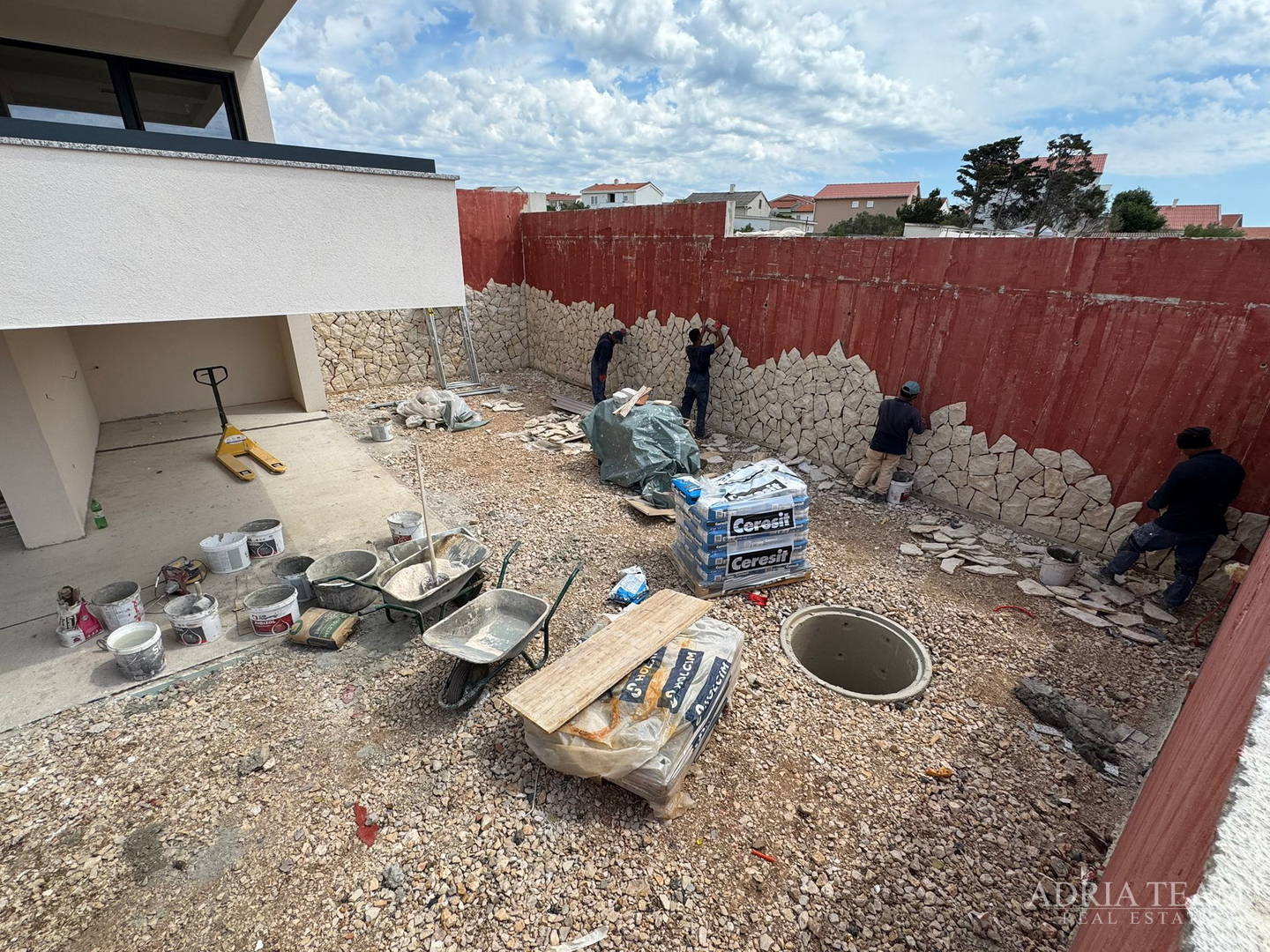APARTMENTS IN A RESIDENTIAL BUILDING WITH ELEVATOR, NEW CONSTRUCTION - POVLJANA, PAG