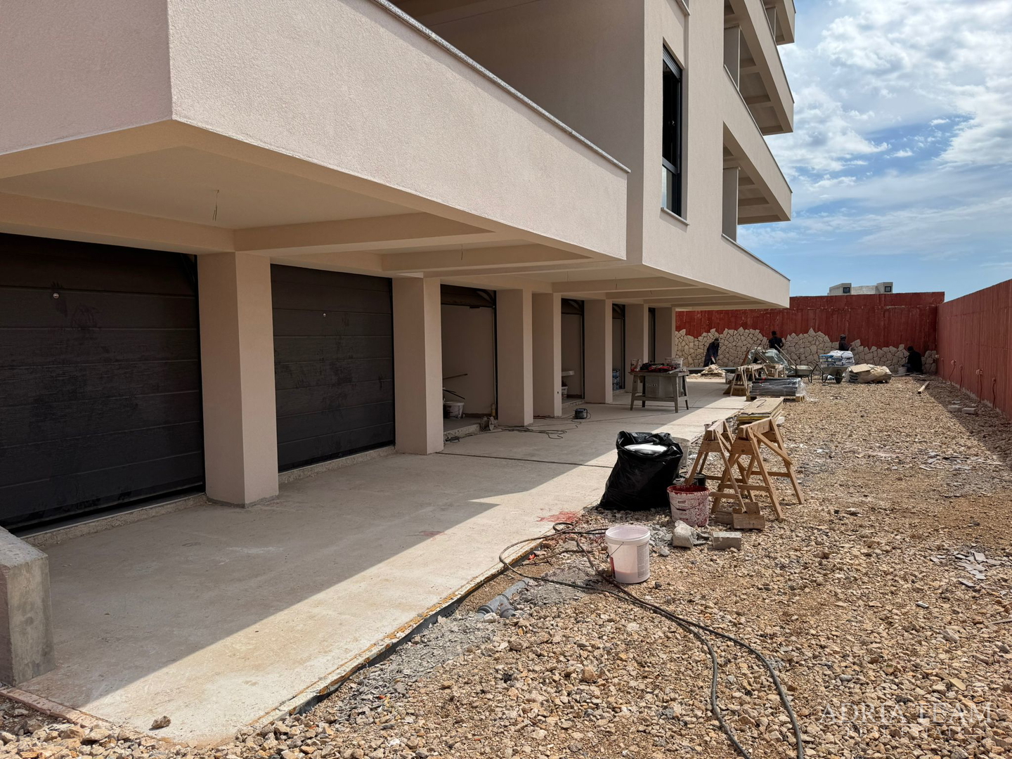 APARTMENTS IN A RESIDENTIAL BUILDING WITH ELEVATOR, NEW CONSTRUCTION - POVLJANA, PAG