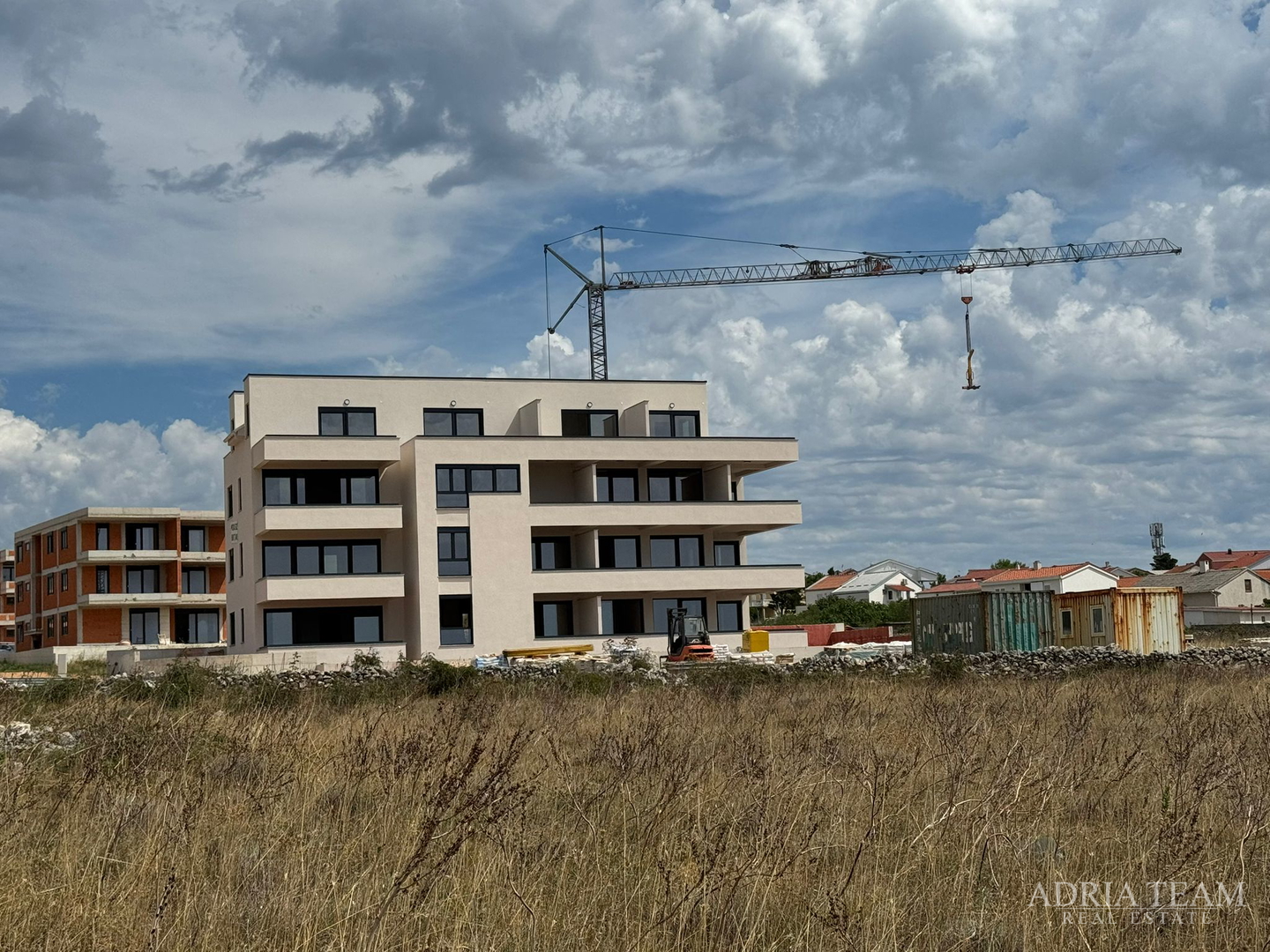 APARTMENTS IN A RESIDENTIAL BUILDING WITH ELEVATOR, NEW CONSTRUCTION - POVLJANA, PAG