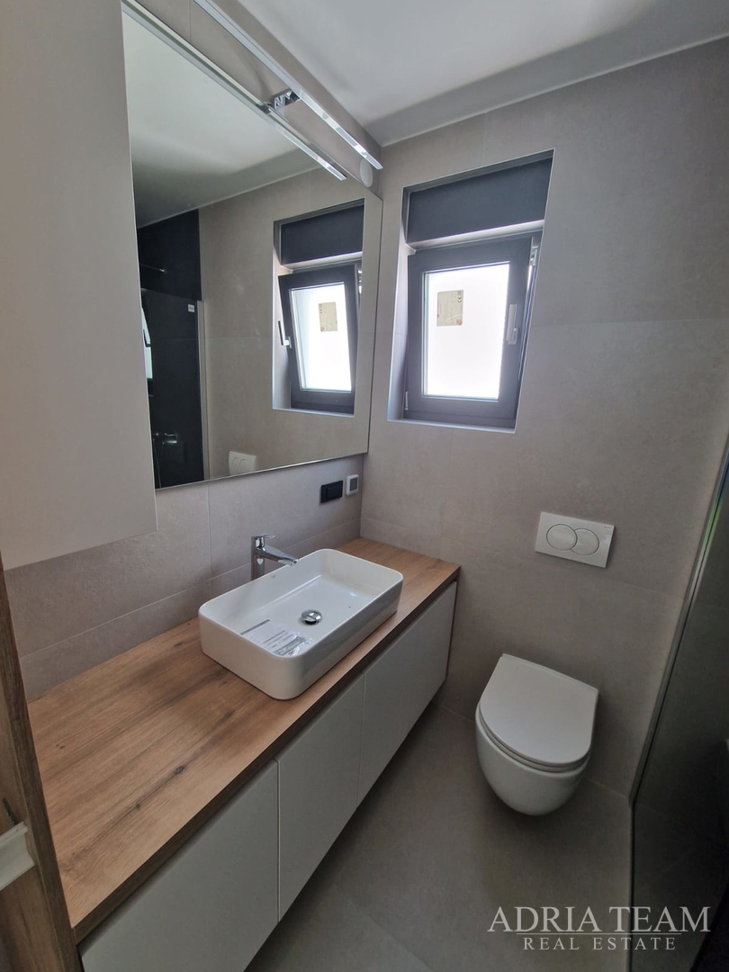 APARTMENTS IN A COMPLEX OF RESIDENTIAL BUILDINGS IN NEW CONSTRUCTION, 200 m FROM THE SEA - VIR