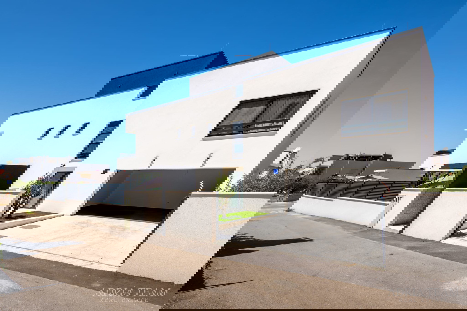 VILA, NOVOGRADNJA, 205 m OD MORA - VRSI, MULO