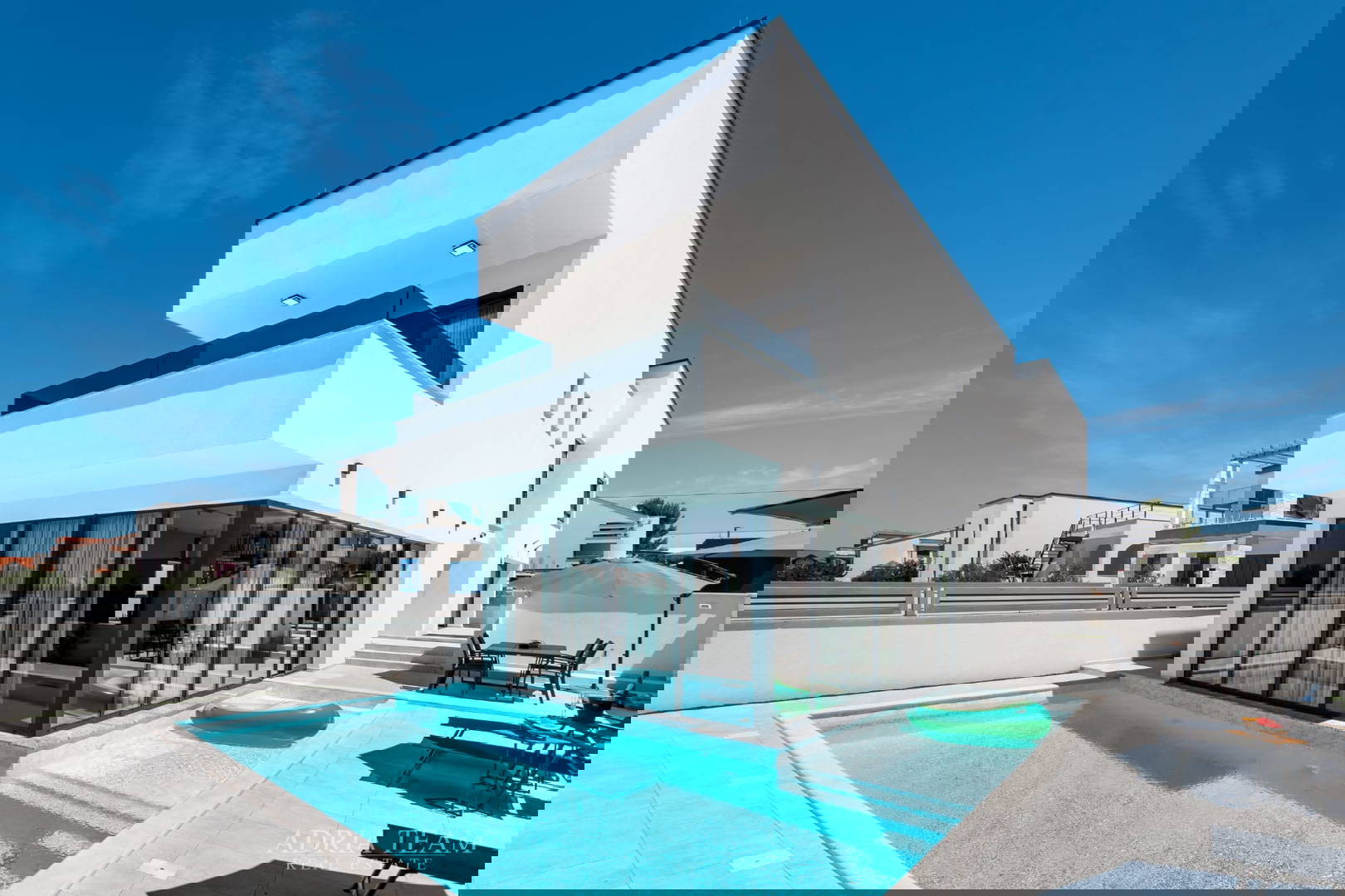 VILA, NOVOGRADNJA, 205 m OD MORA - VRSI, MULO