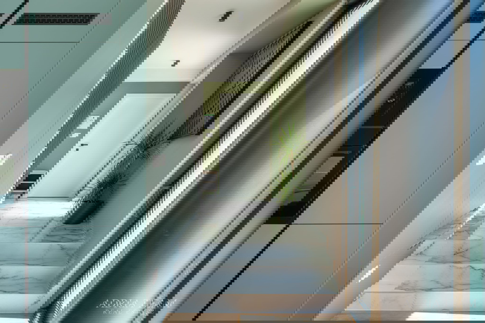 VILA, NOVOGRADNJA, 205 m OD MORA - VRSI, MULO