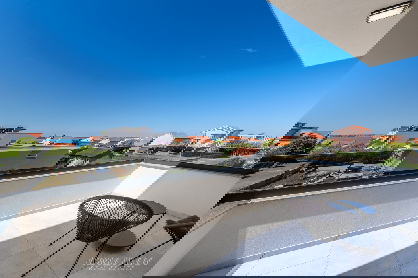 VILA, NOVOGRADNJA, 205 m OD MORA - VRSI, MULO