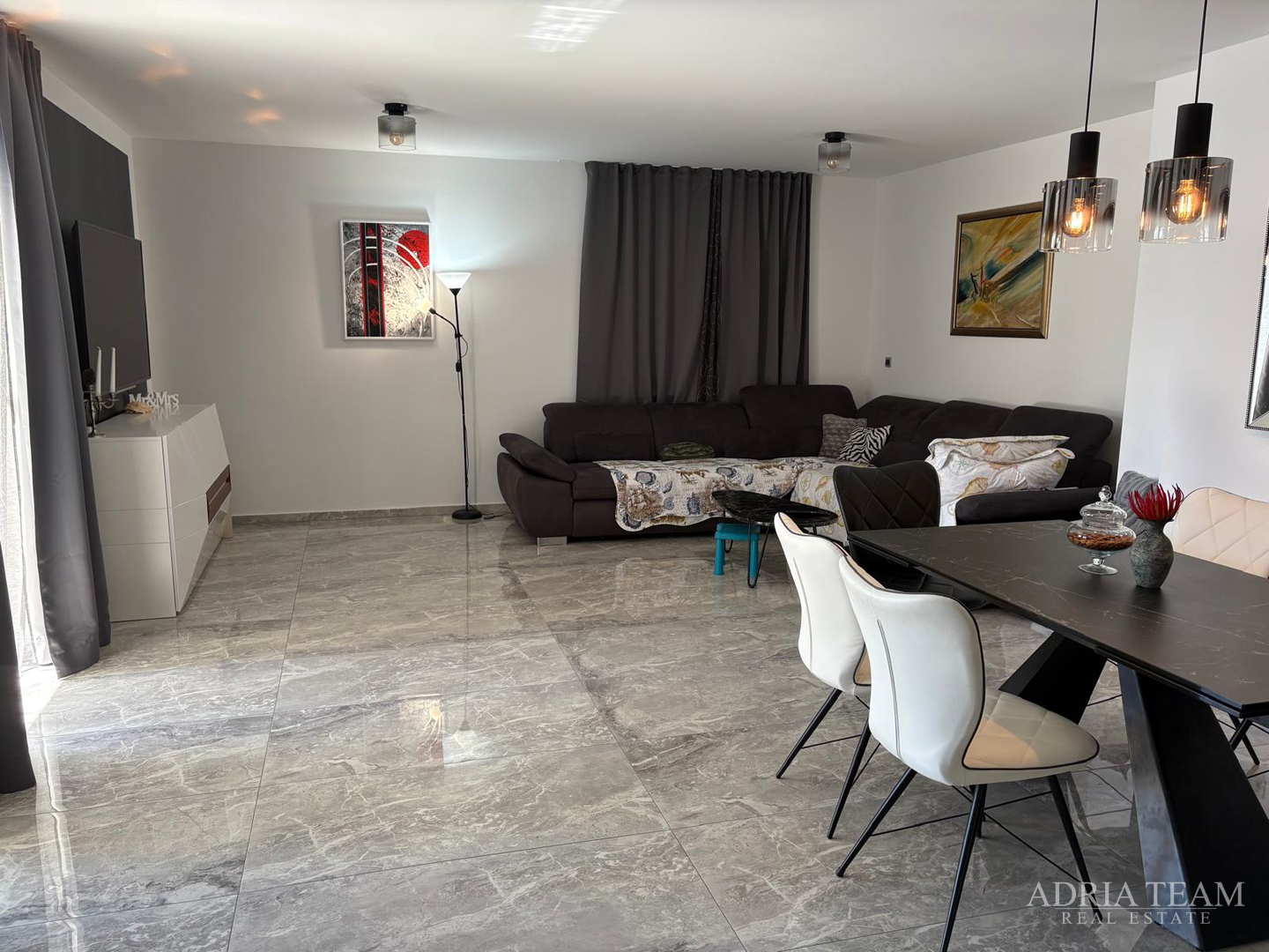 KUĆA S BAZENOM, MIRNA I TIHA POZICIJA, PAG - POVLJANA