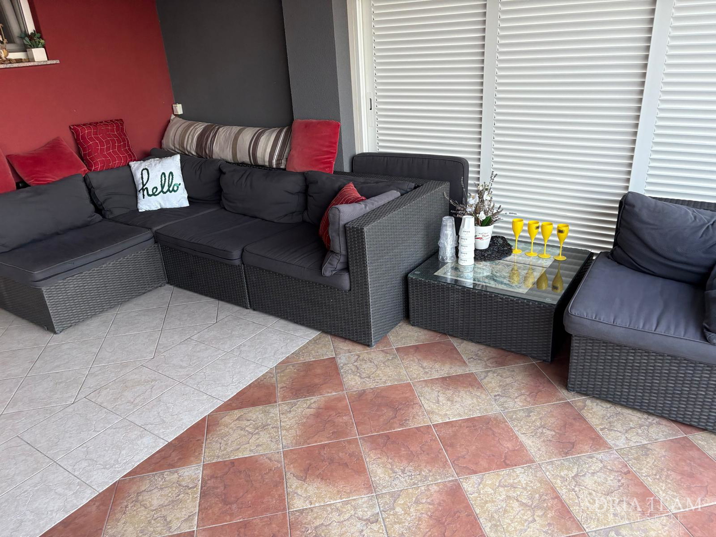 KUĆA S BAZENOM, TIHA I MIRNA POZICIJA, PAG - POVLJANA