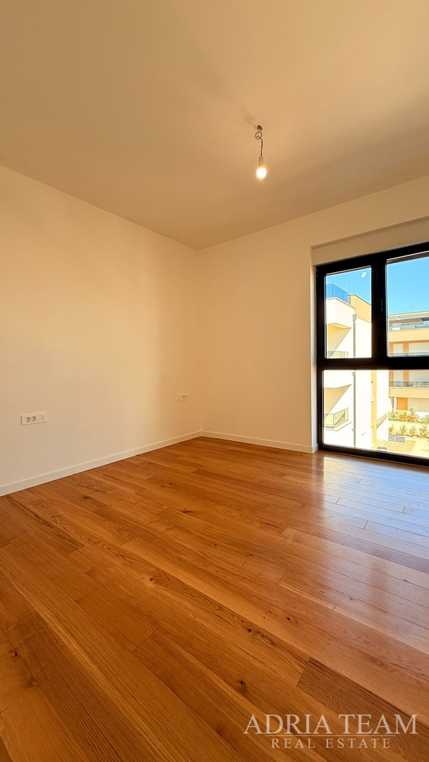 2 PROSTRANA APARTMANA, PRIVLAKA