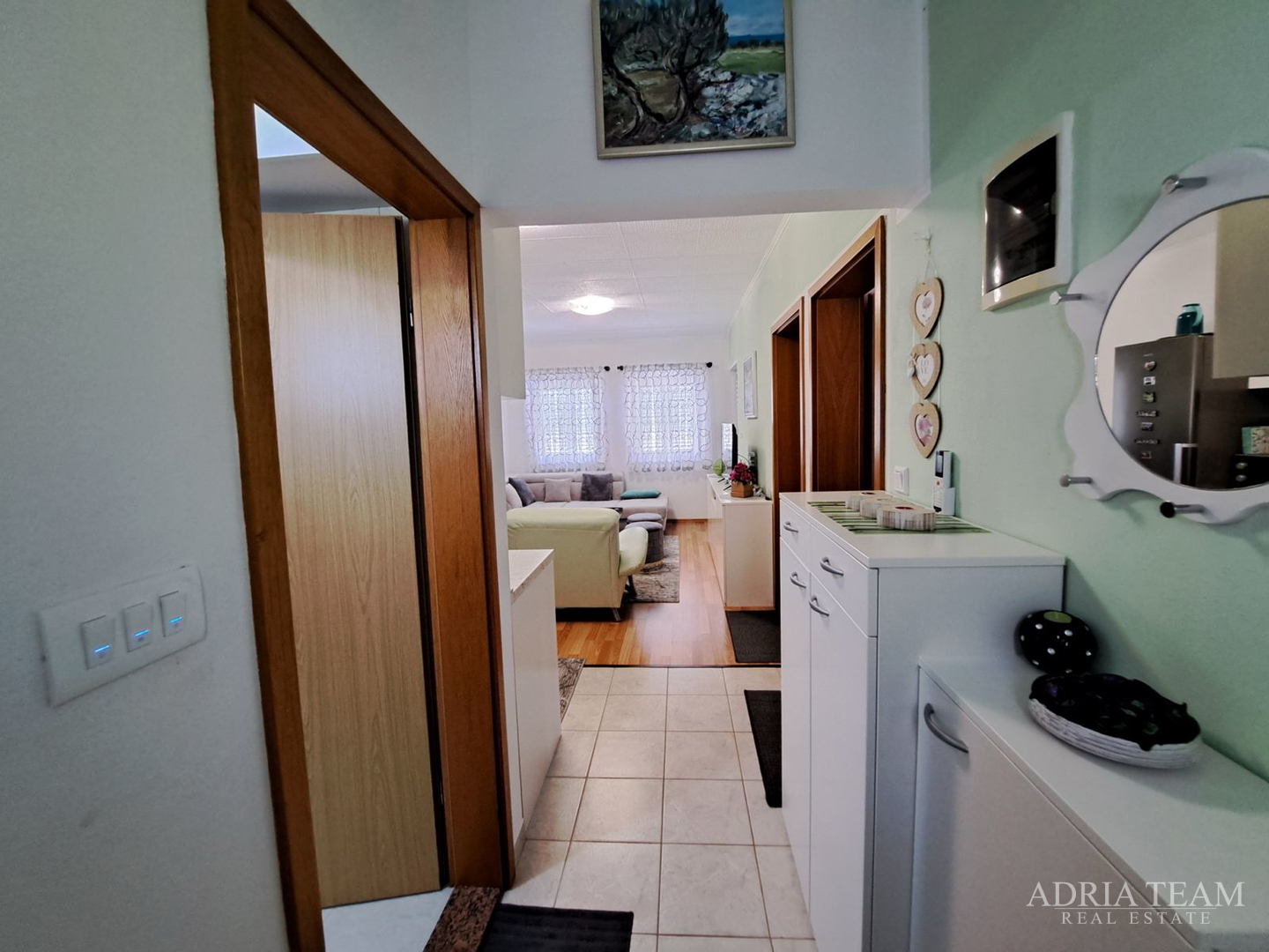 Apartment 150 m vom Meer, Vrsi, Žukve