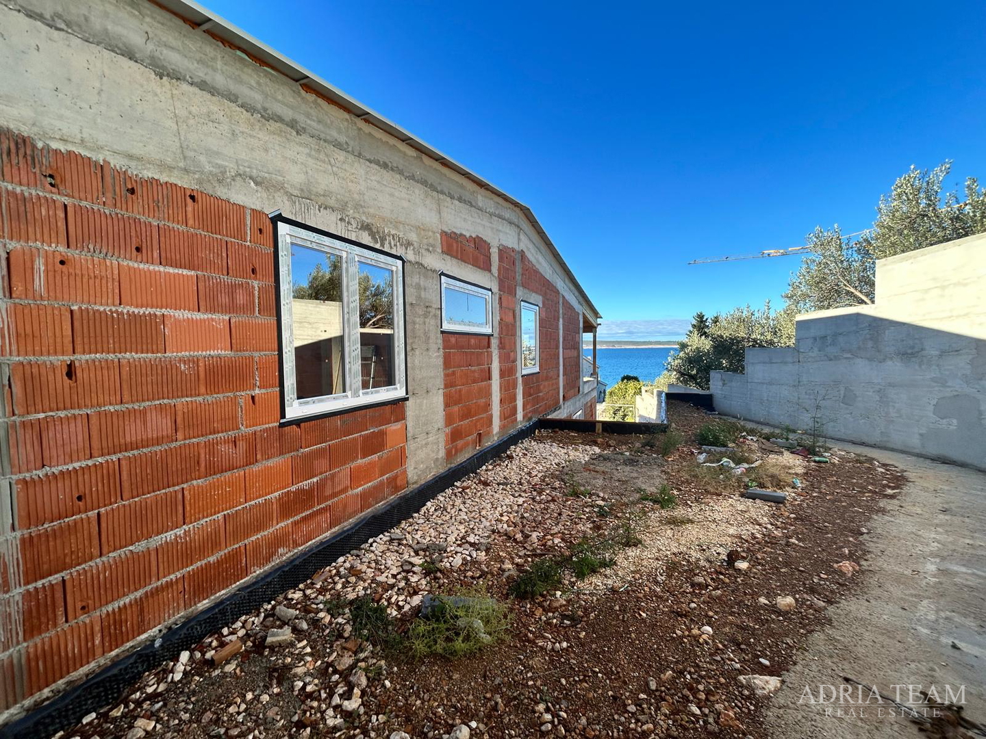 APARTMENTS WITH GARDEN IN A RESIDENTIAL BUILDING, NEW CONSTRUCTION - PRIVLAKA