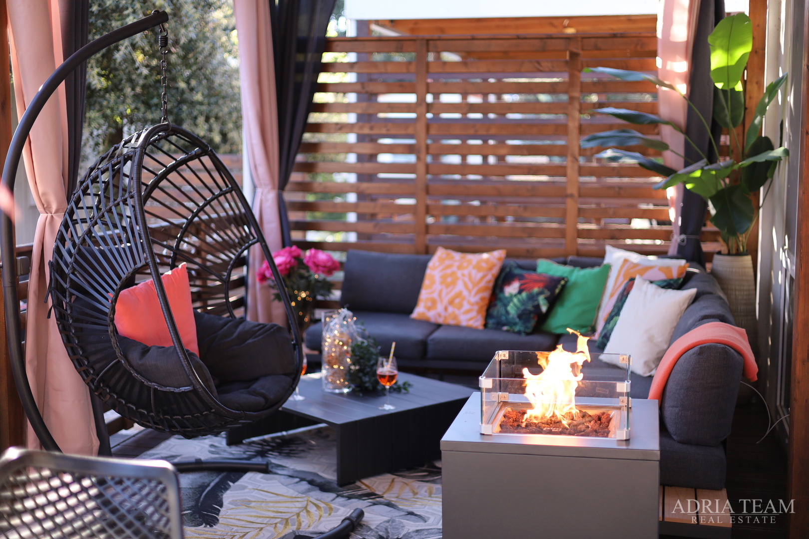 POTPUNO OPREMLJENA MOBILNA KUĆICA, UDALJENA 175 m OD MORA, AKCIJSKA CIJENA! - BIOGRAD NA MORU