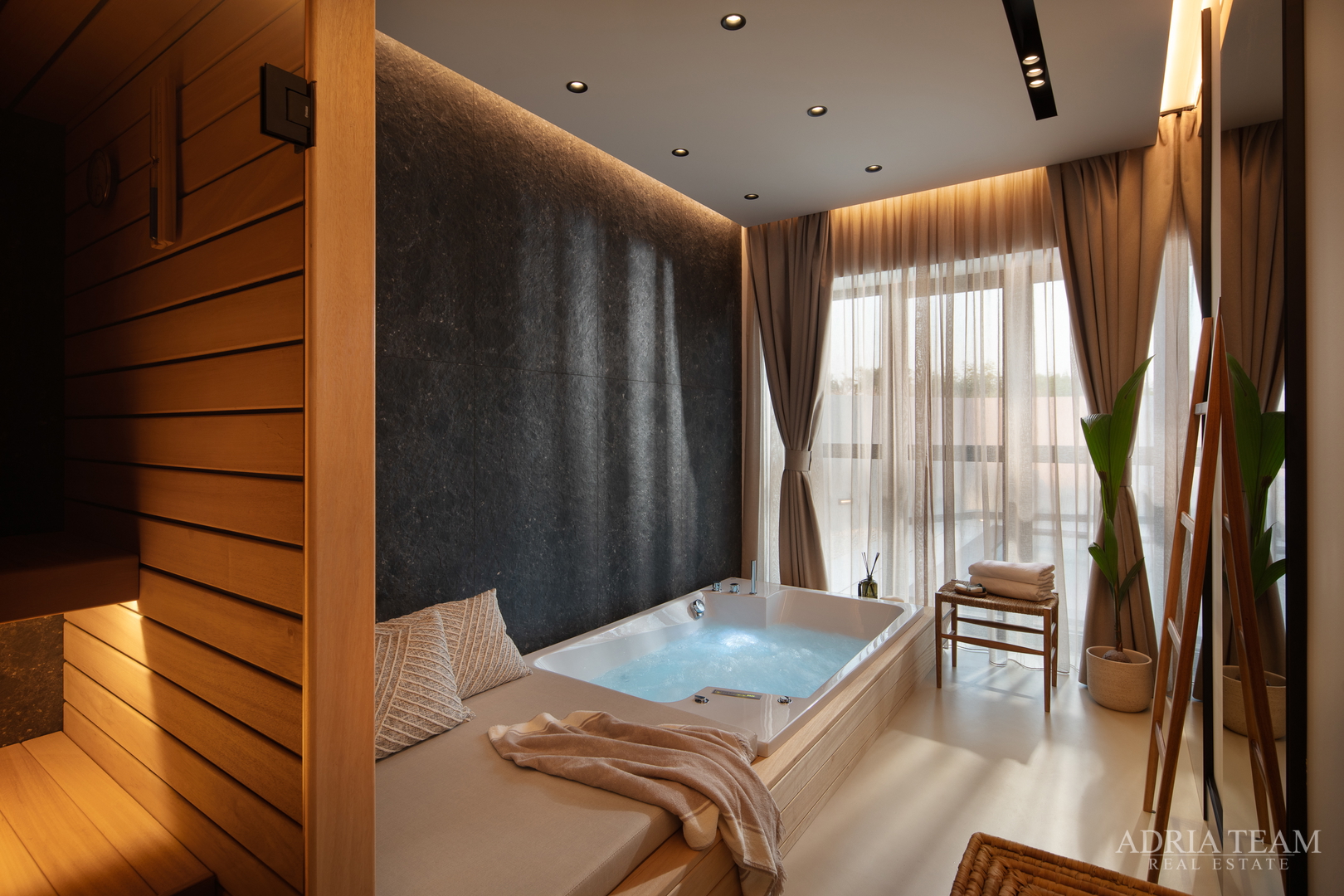 HAUS MIT SOMMERKÜCHE UND SCHWIMMPOOL, NEUBAU - VISOČANE