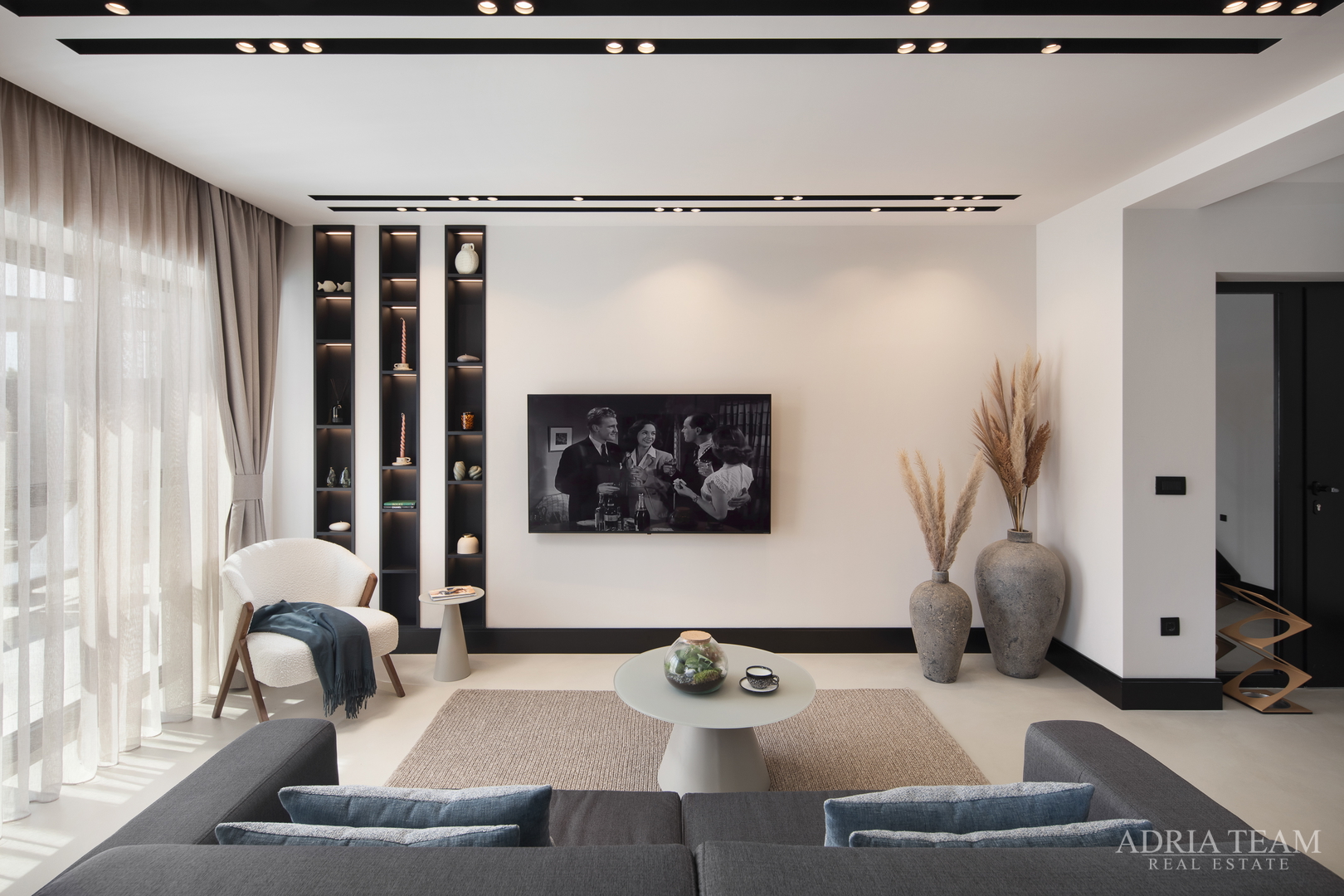 HAUS MIT SOMMERKÜCHE UND SCHWIMMPOOL, NEUBAU - VISOČANE