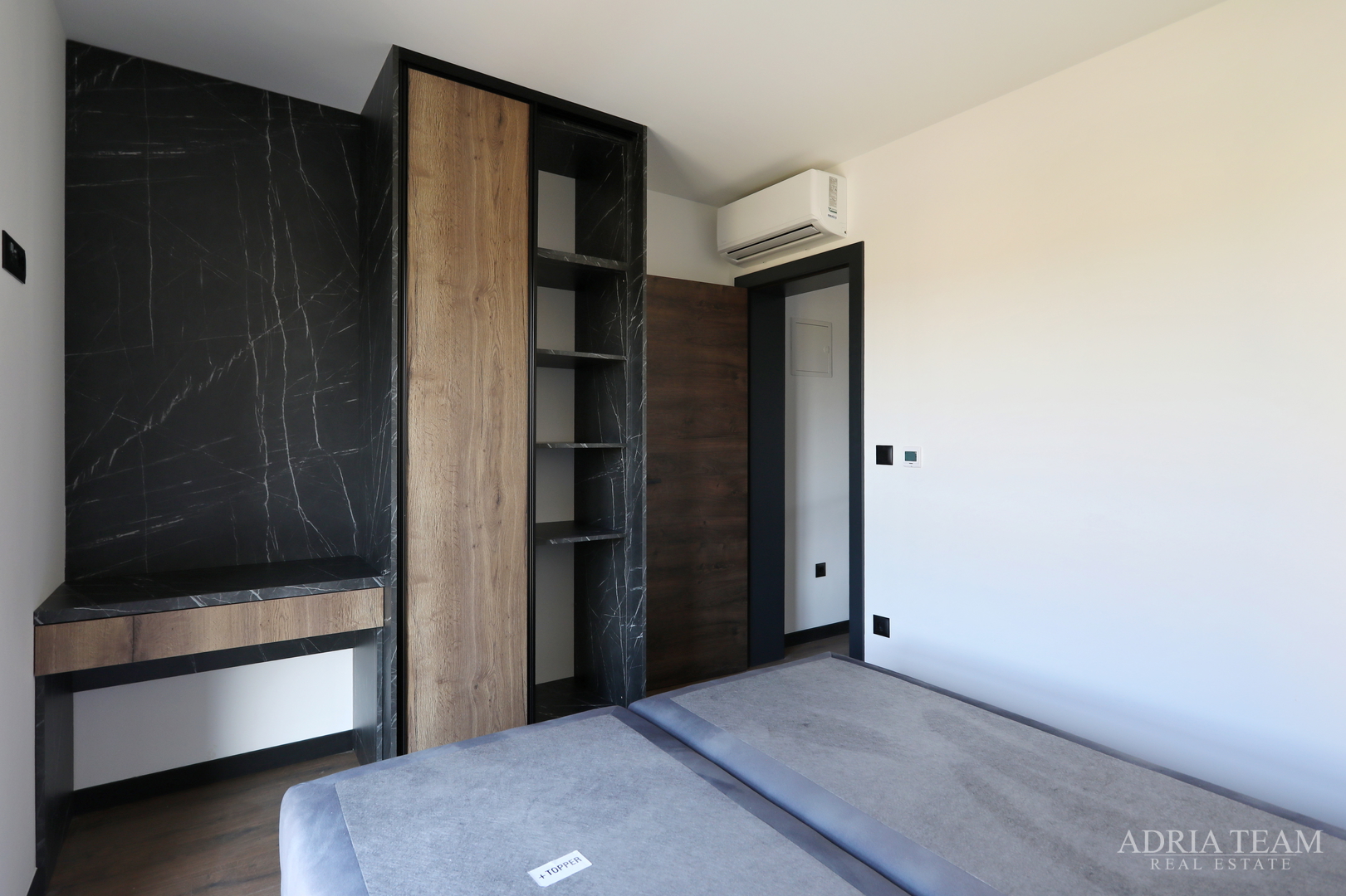 DVOETAŽNI APARTMANI U NOVOGRADNJI U DVIJE IDENTIČNE KUĆE U NIZU - PRIVLAKA