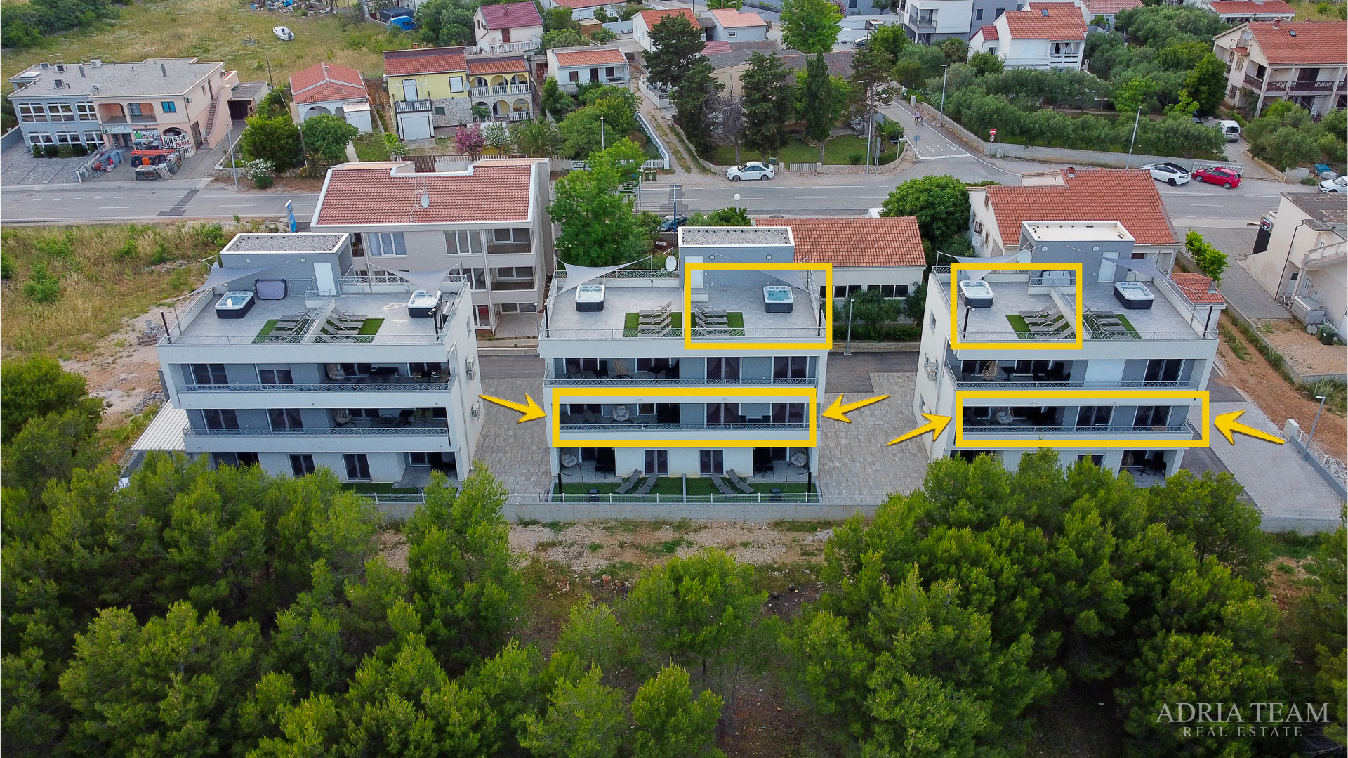 Ekskluzivan apartman s krovnom terasom i jacuzzijem - Vir
