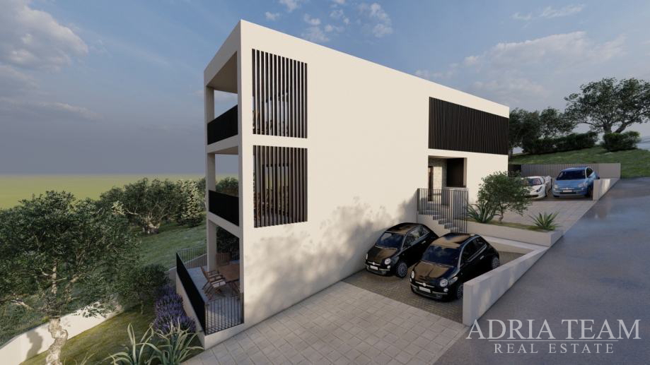 Luksuzan stan s pogledom na more i grad