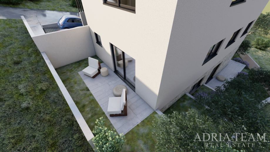 Luksuzni stan s pogledom na more i otoke