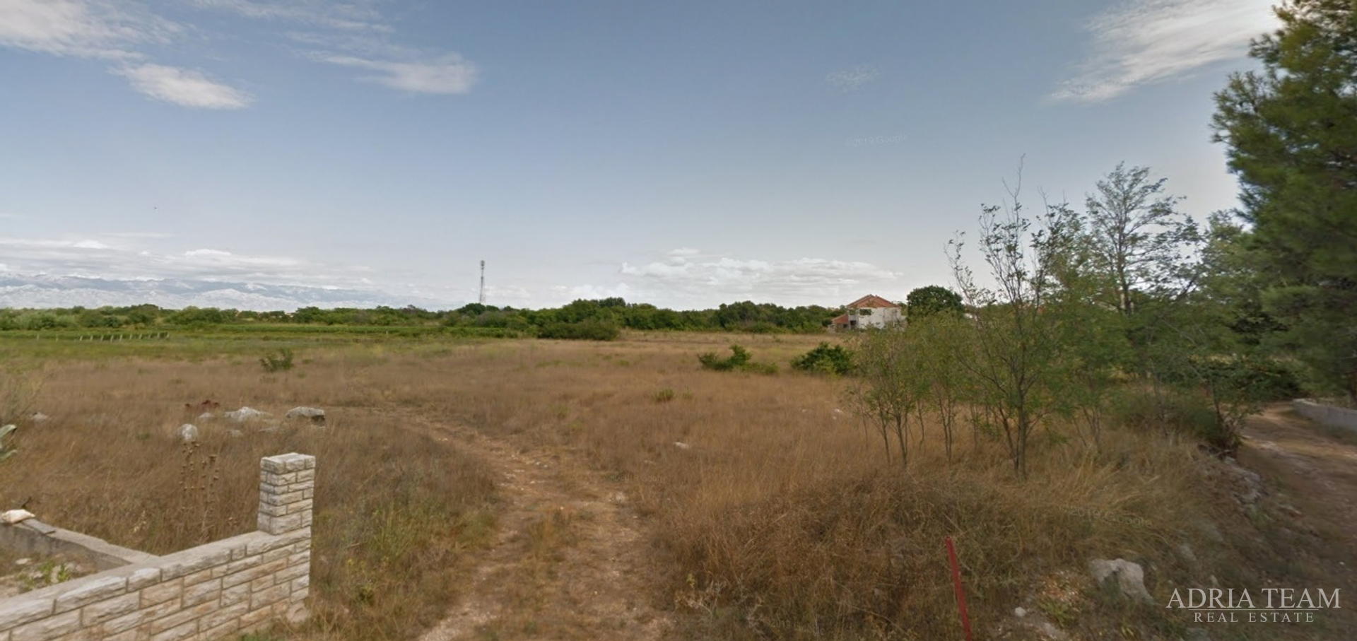 BAUGRUNDSTÜCK, IN MEERNÄHE, RUHIGE UND STILLE LAGE, PRIVLAKA