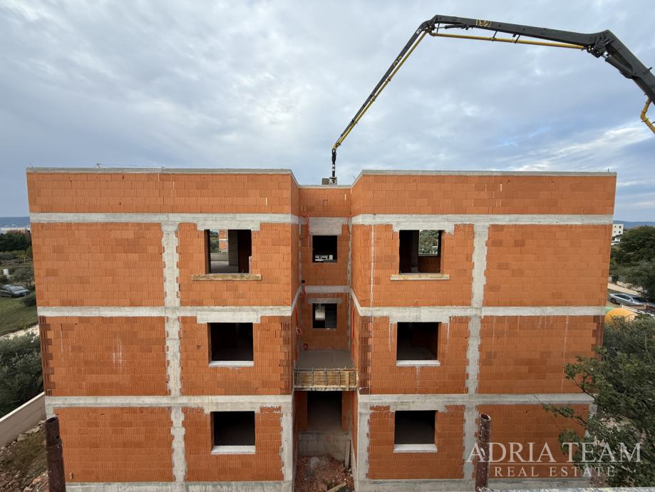 DVOSOBNI APARTMANI S POGLEDOM NA MORE, 200 M OD MORA, SUKOŠAN – ZADAR